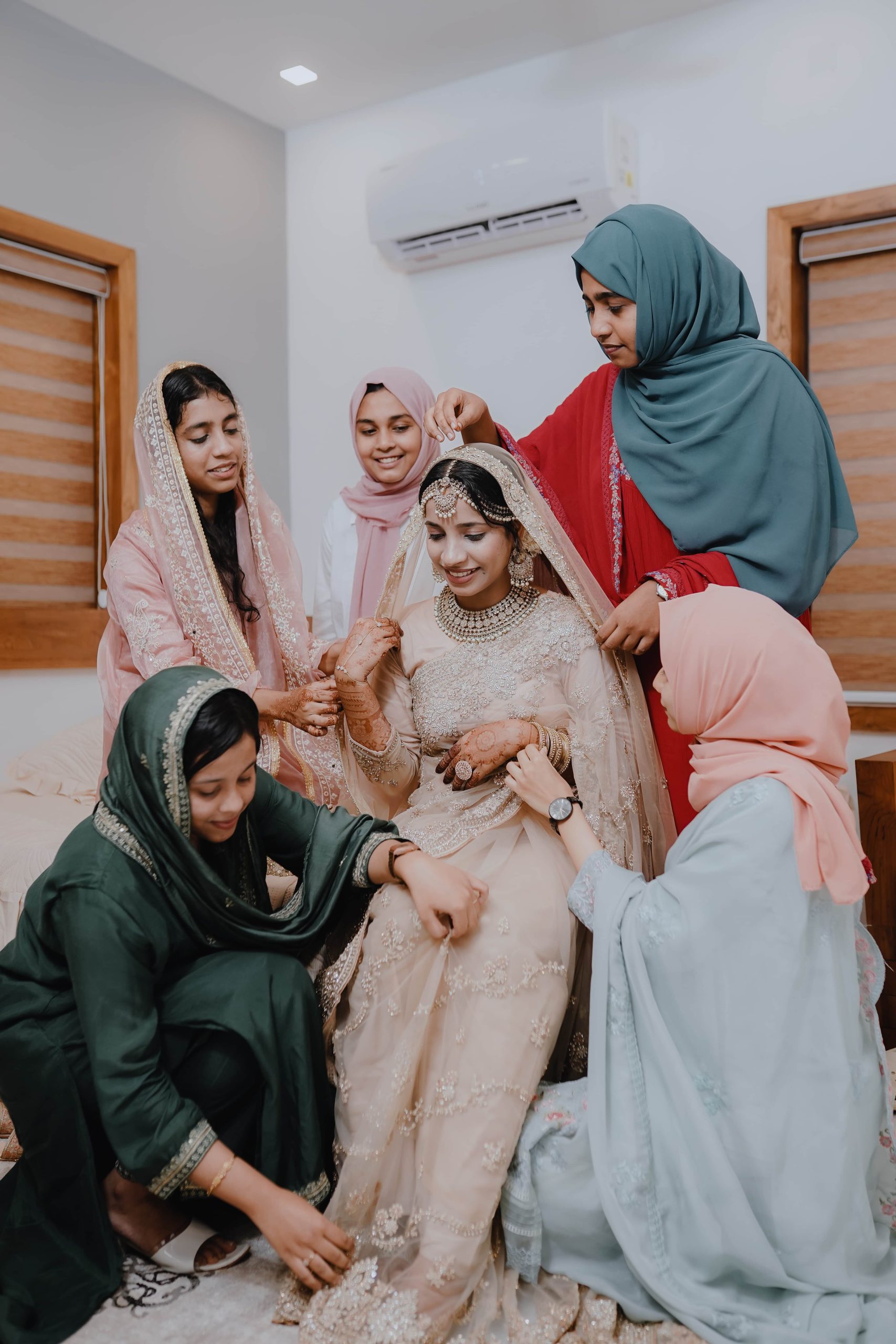 candid photo best wedding photographer in calicut